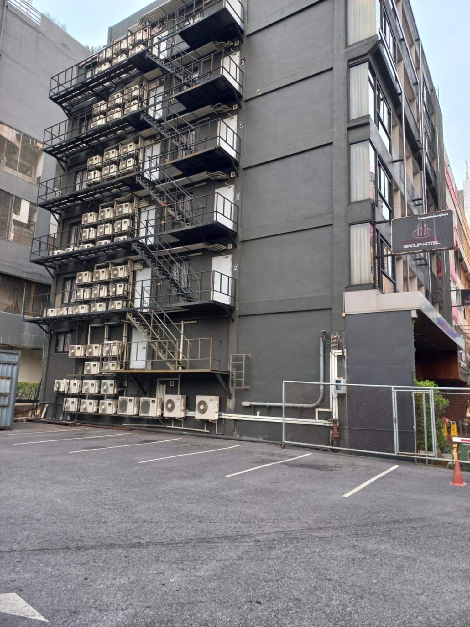 Sovereign Group Hotel At Pratunam Bangkok Exterior photo